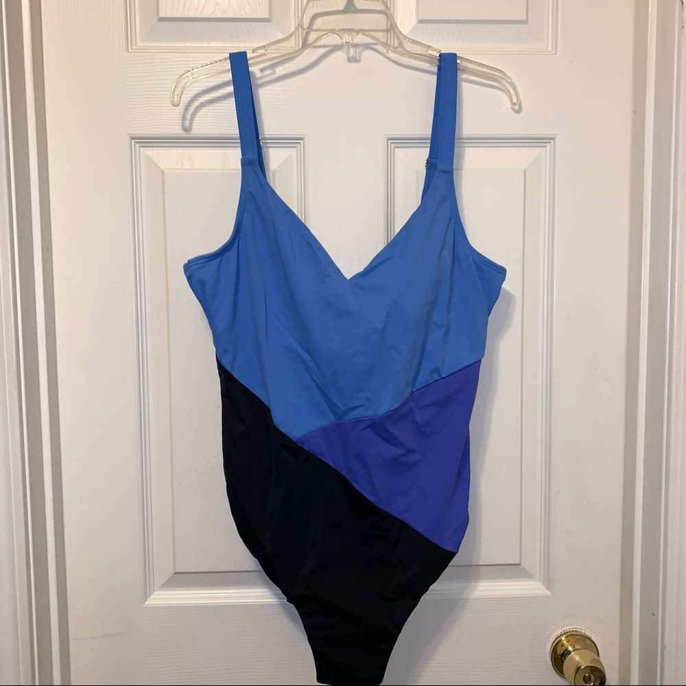 SWIMSUITS FOR ALL COLOR BLOCK SWIMSUIT (P)